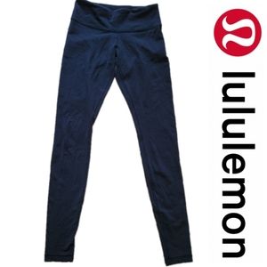 LULULEMON sz 4 black Leggings